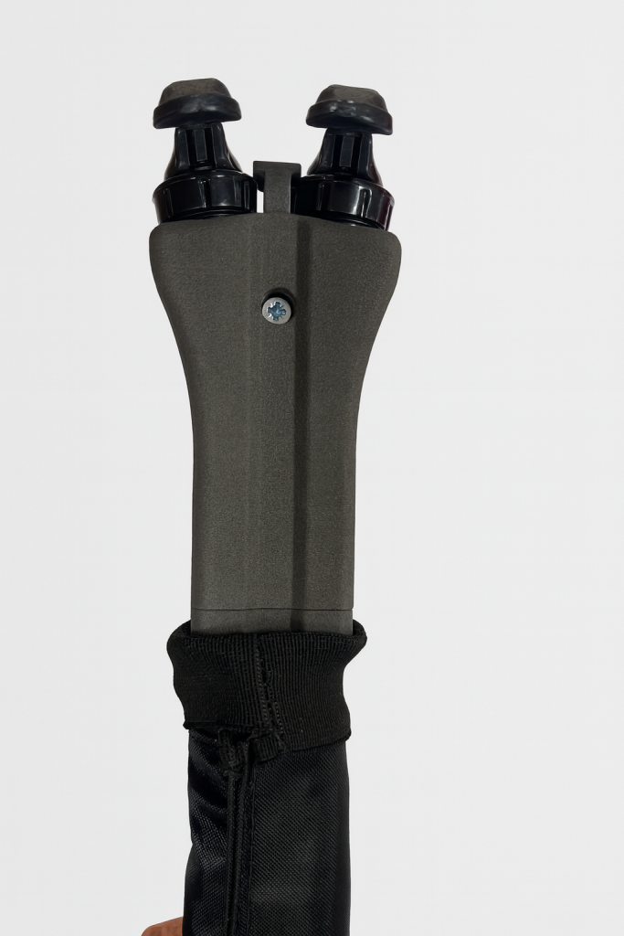 Dual-nozzle beverage dispenser head for Combo Bag and Mini Combo Bag by Innov Back Pack.